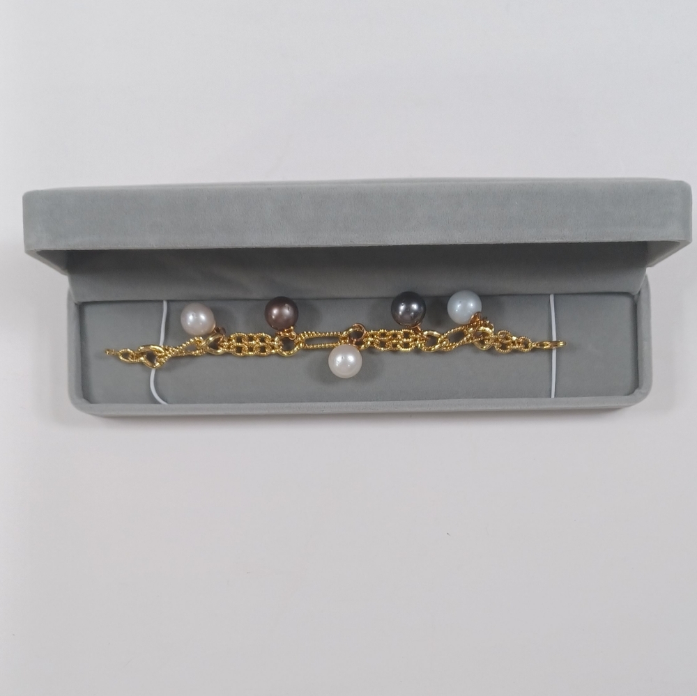 Authentic Southsea Pearl bracelet 13.5-14mm Assorted color w/ 5 micron setting.